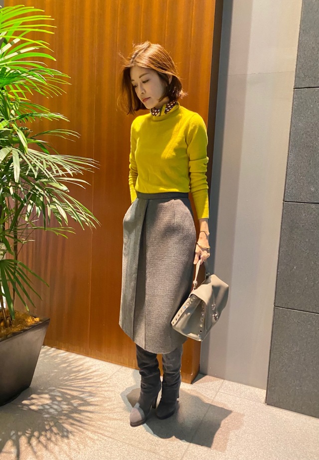 イエローが放つ ポジティブなエナジー ファッション誌marisol マリソル 40代をもっとキレイに 女っぷり上々