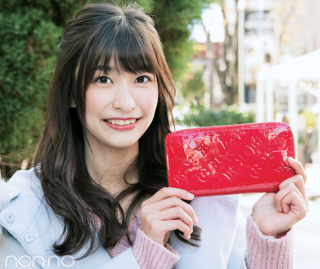 専属読モ♡ カワイイ選抜のお財布見せて!_1_4