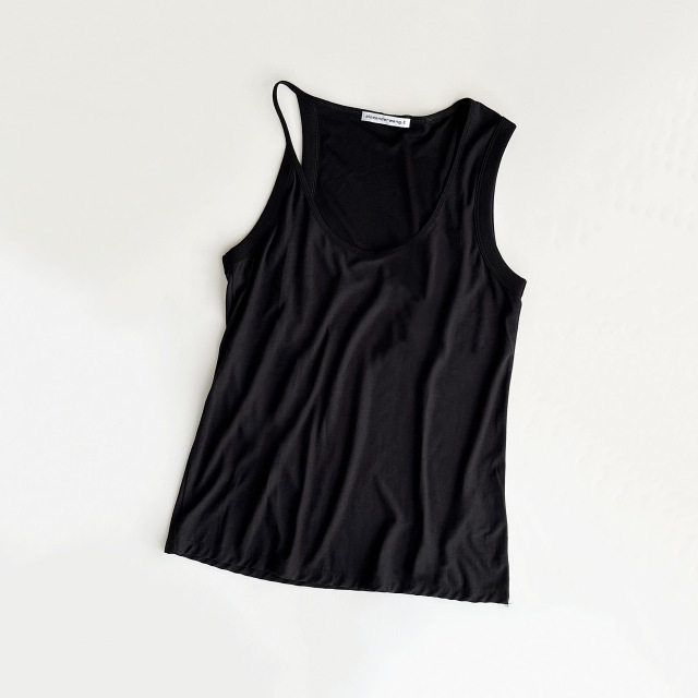 Alexander wangのアシンメトリートップスコーデ_1_4