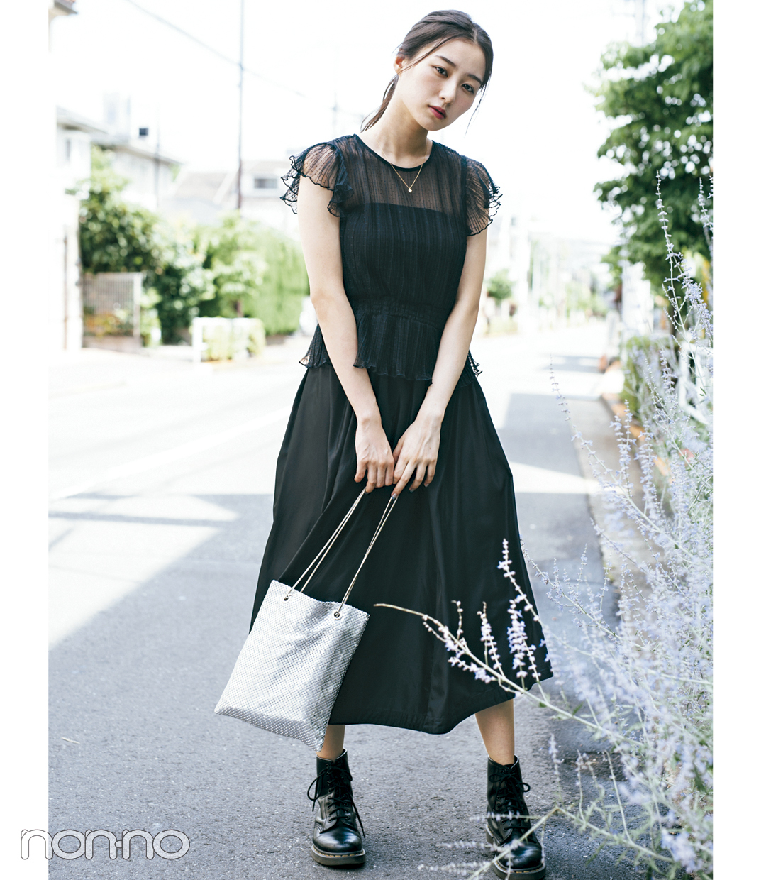 ノンノ専属モデル・鈴木優華&岡本杏理&高田里穂のバッグの中身を公開!_3_3