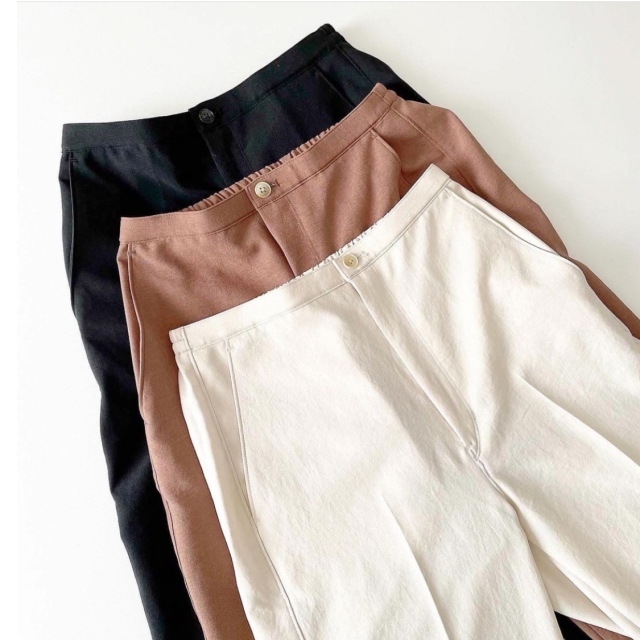 UNIQLO U リラックスストレートパンツ