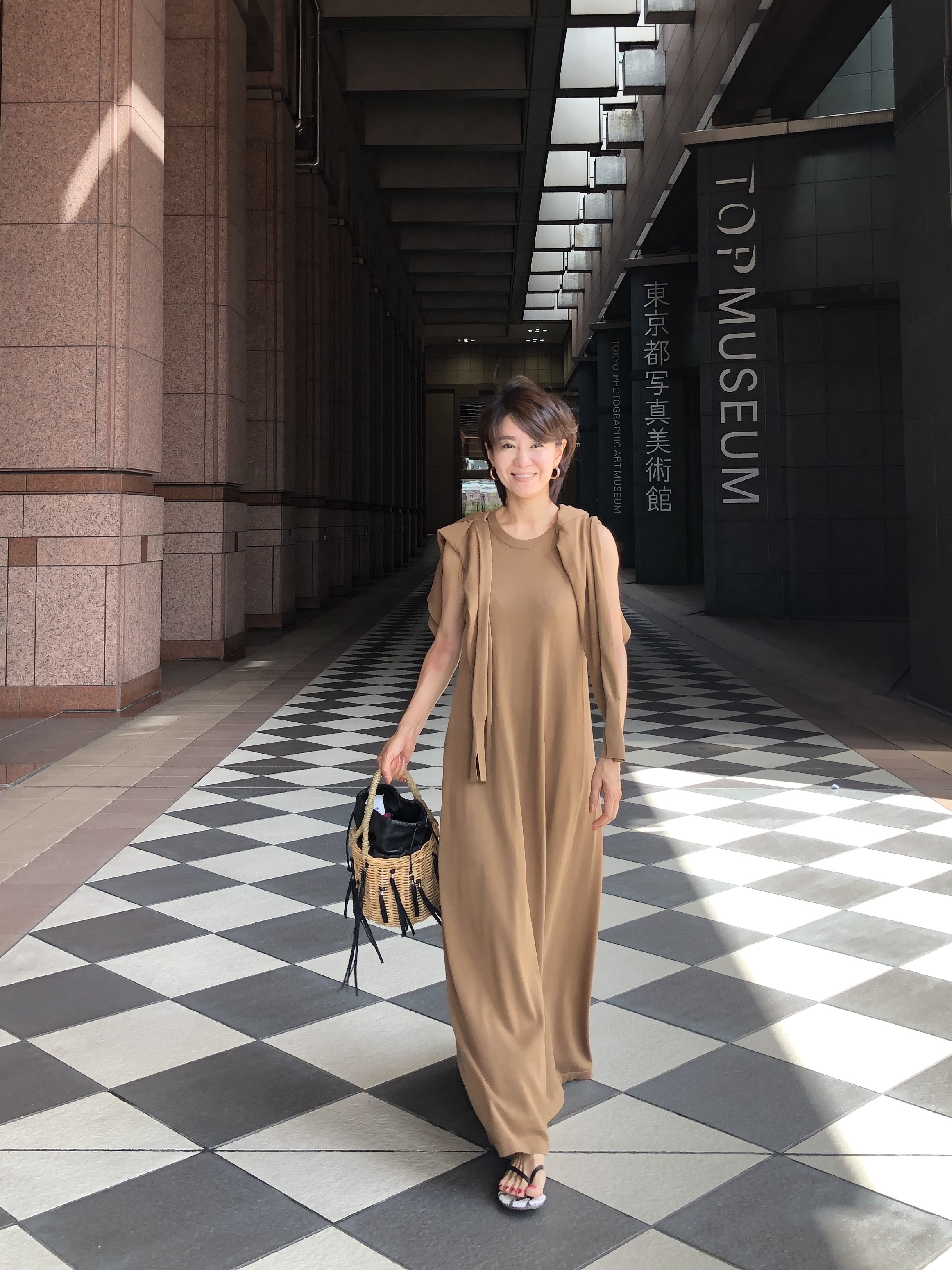 アラフィー読者ブロガーの 夏のワンピース特集 1枚で着てもサマになる Web Eclat 50代女性のためのファッション ビューティ ライフスタイル最新情報