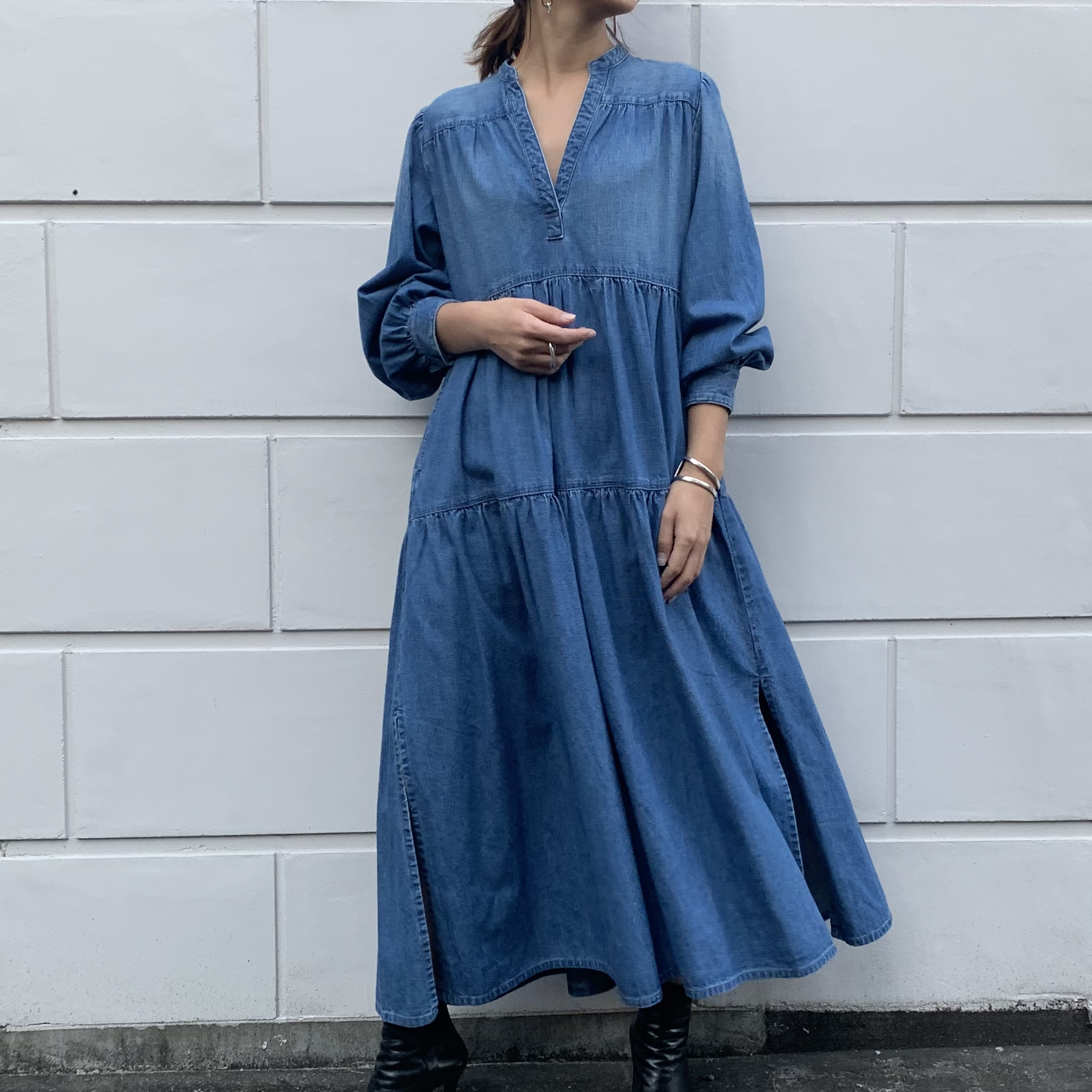 こんなデニムワンピ探してました ファッション誌marisol マリソル Online 40代をもっとキレイに 女っぷり上々