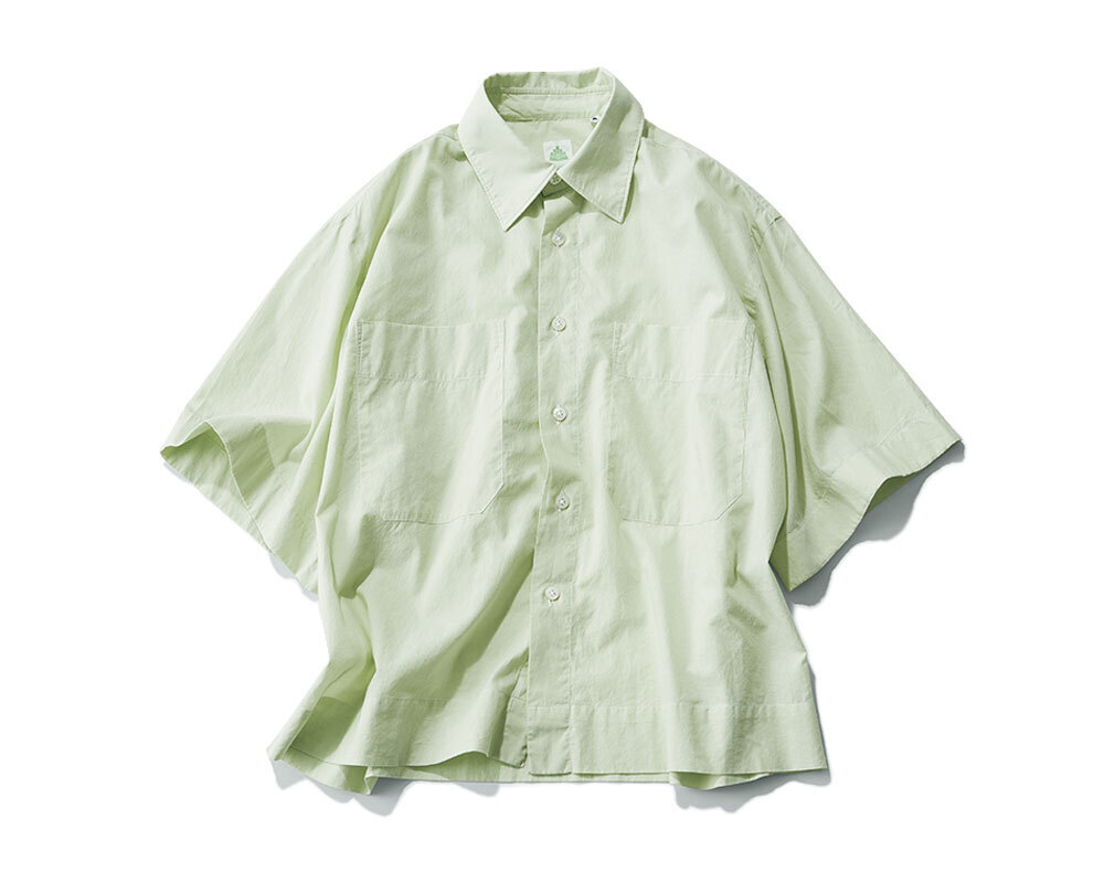 グリーンシャツ¥38,500(参考価格)/アマン(フィナモレ)