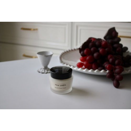 エクラ世代がぜひ取り入れるべき 女性ホルモンケアブランド The Lady Web Eclat 50代女性 のためのファッション ビューティ ライフスタイル最新情報