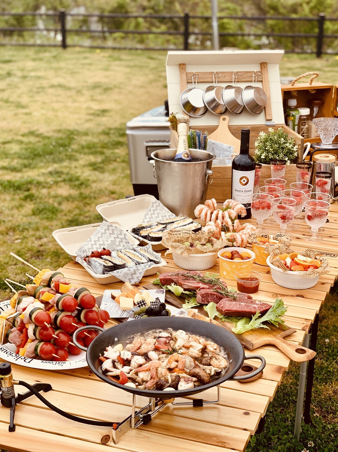 愉快な仲間とお洒落bbq とbbqコーデ ファッション誌marisol マリソル Online 40代をもっとキレイに 女っぷり上々