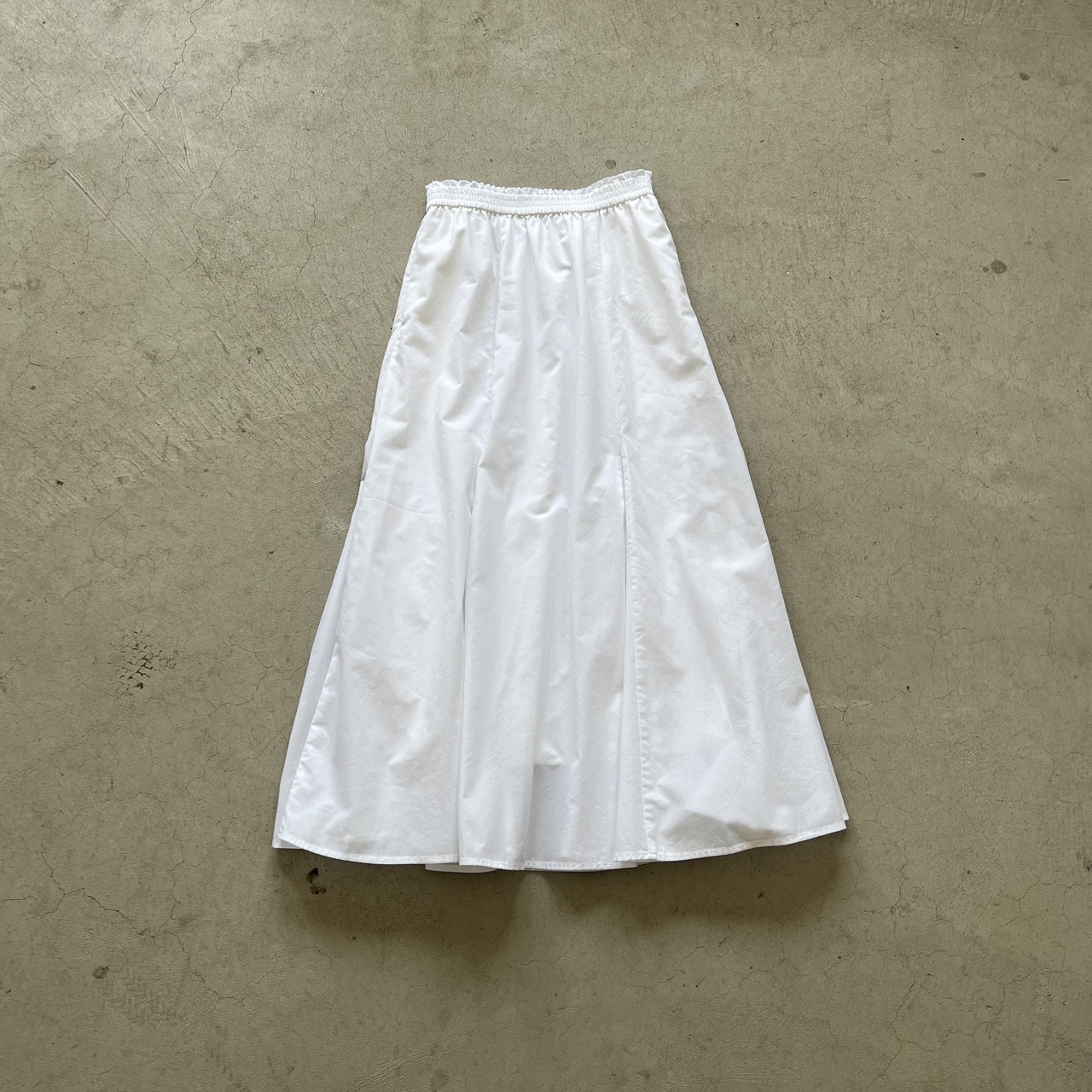 伊藤真知の「プチプラ」 「ユニクロ」のマーメイドロングスカート ¥3,990