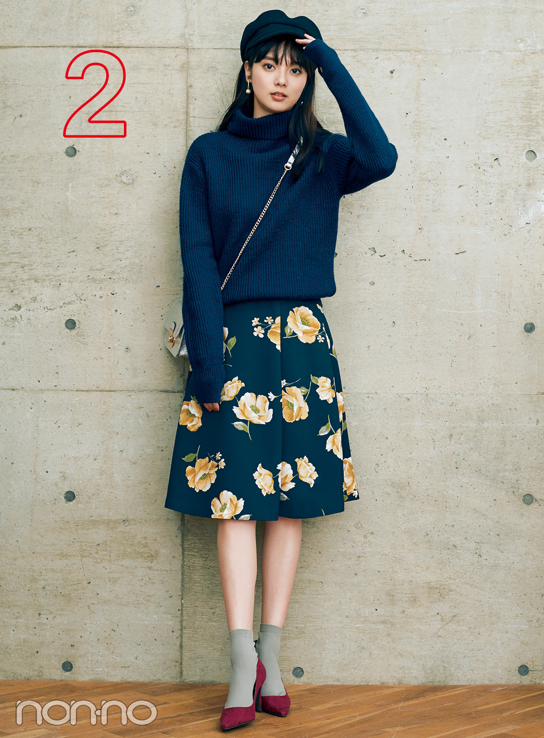 新川優愛がお手本♡花柄フレアスカートの着回し真冬~春先まで!_1_3