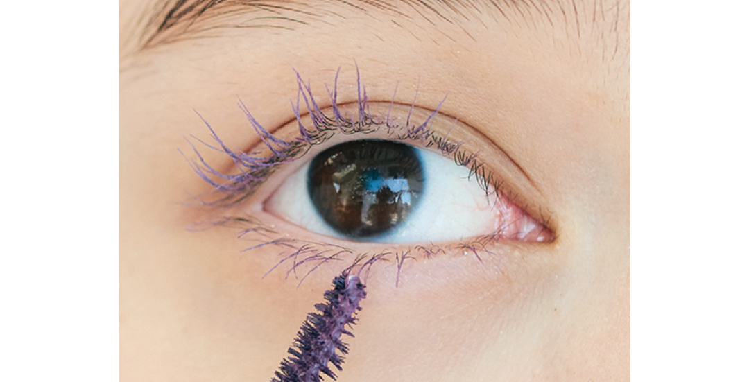 上げるor上げない どっちも可愛いまつげの作り方 カラーマスカラのアプデテクも Non No Web ファッション 美容 モデル情報を毎日お届け