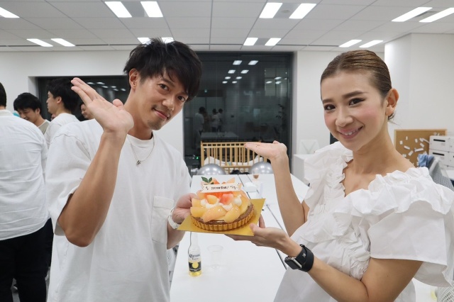 こちらがまゆたん。2年くらい前の旧オフィスにて。