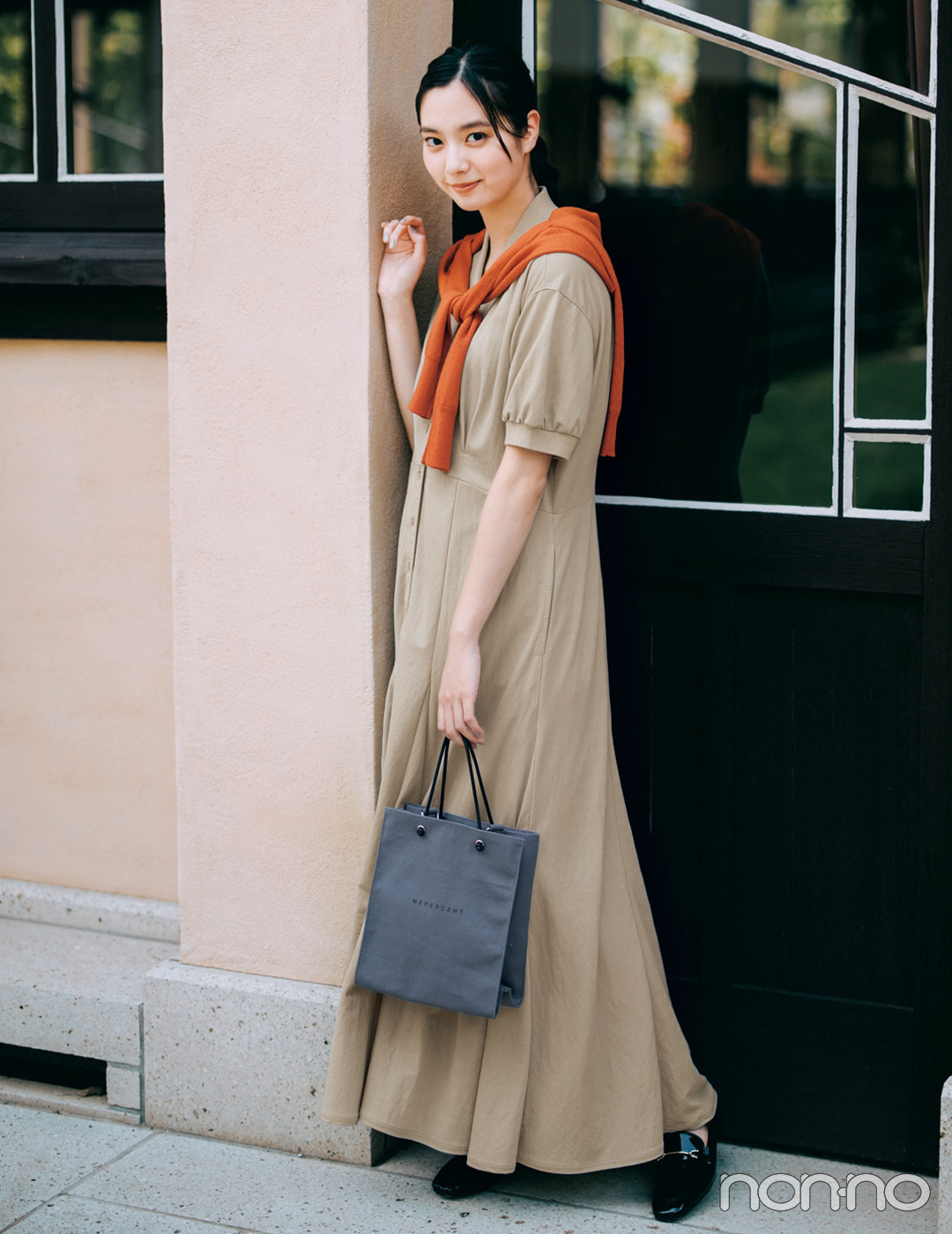 新川優愛はカーデで秋色を差して可愛げをひと盛り 毎日コーデ Non No Web ファッション 美容 モデル情報を毎日お届け