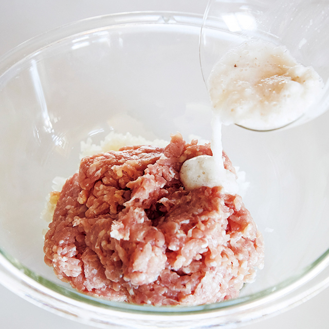 家族みんなで食べたい「長いも入り鶏団子鍋」&「プルコギ風豚すき焼き」【飛田和緒さんのおすすめの幸せ鍋】_1_3
