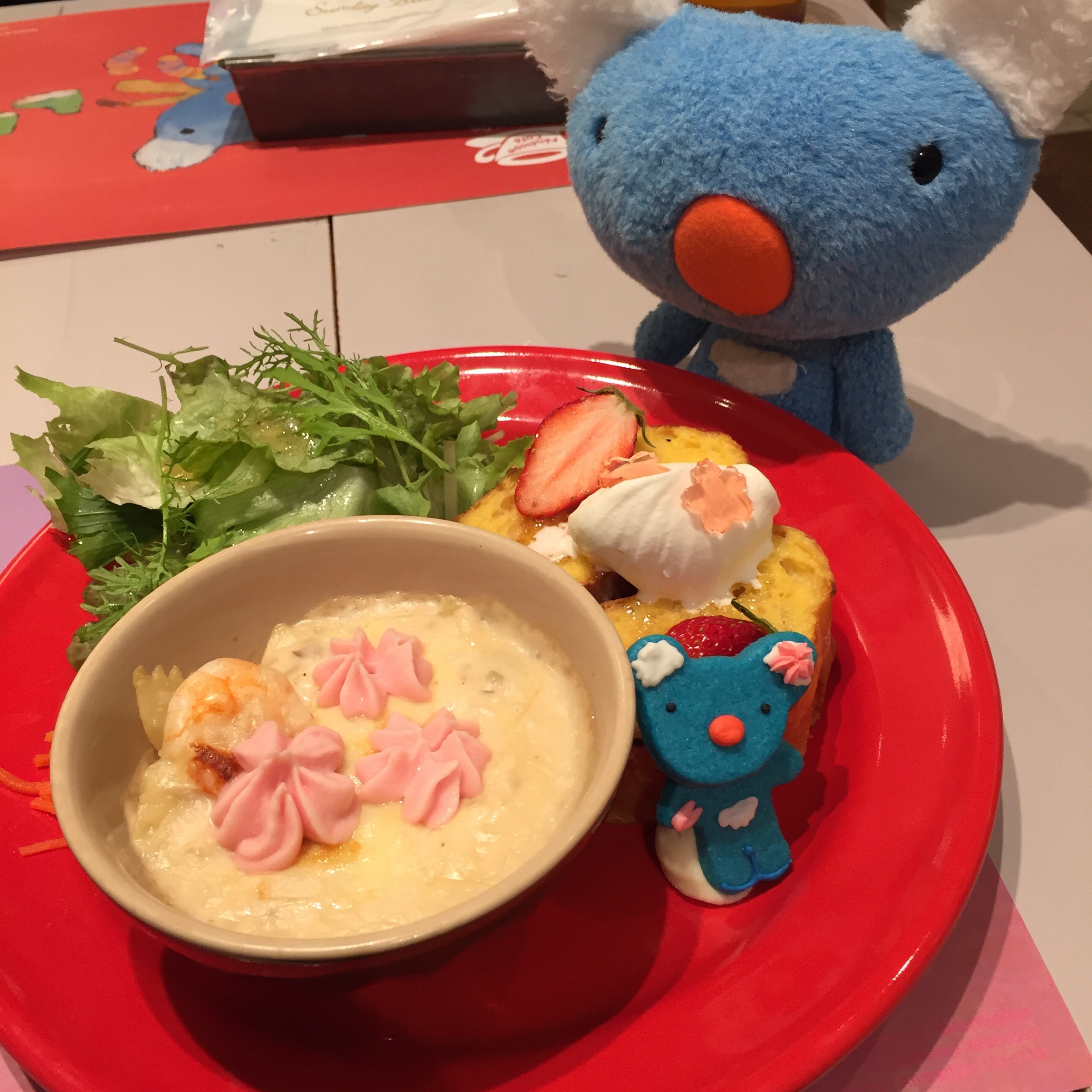 コラボカフェとなると、おいしいのかな?と思う方もいるかもしれませんが、ここのカフェはとっても美味しかったです!