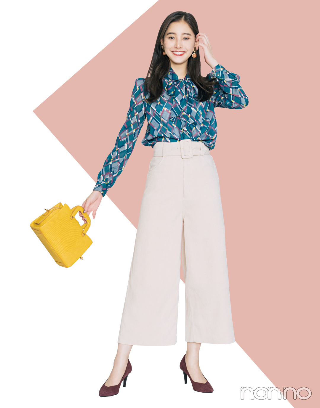 ワイドパンツに合わせて新鮮なのはボウタイブラウス!【秋冬トレンド服の正解コーデ教えます】_1_6