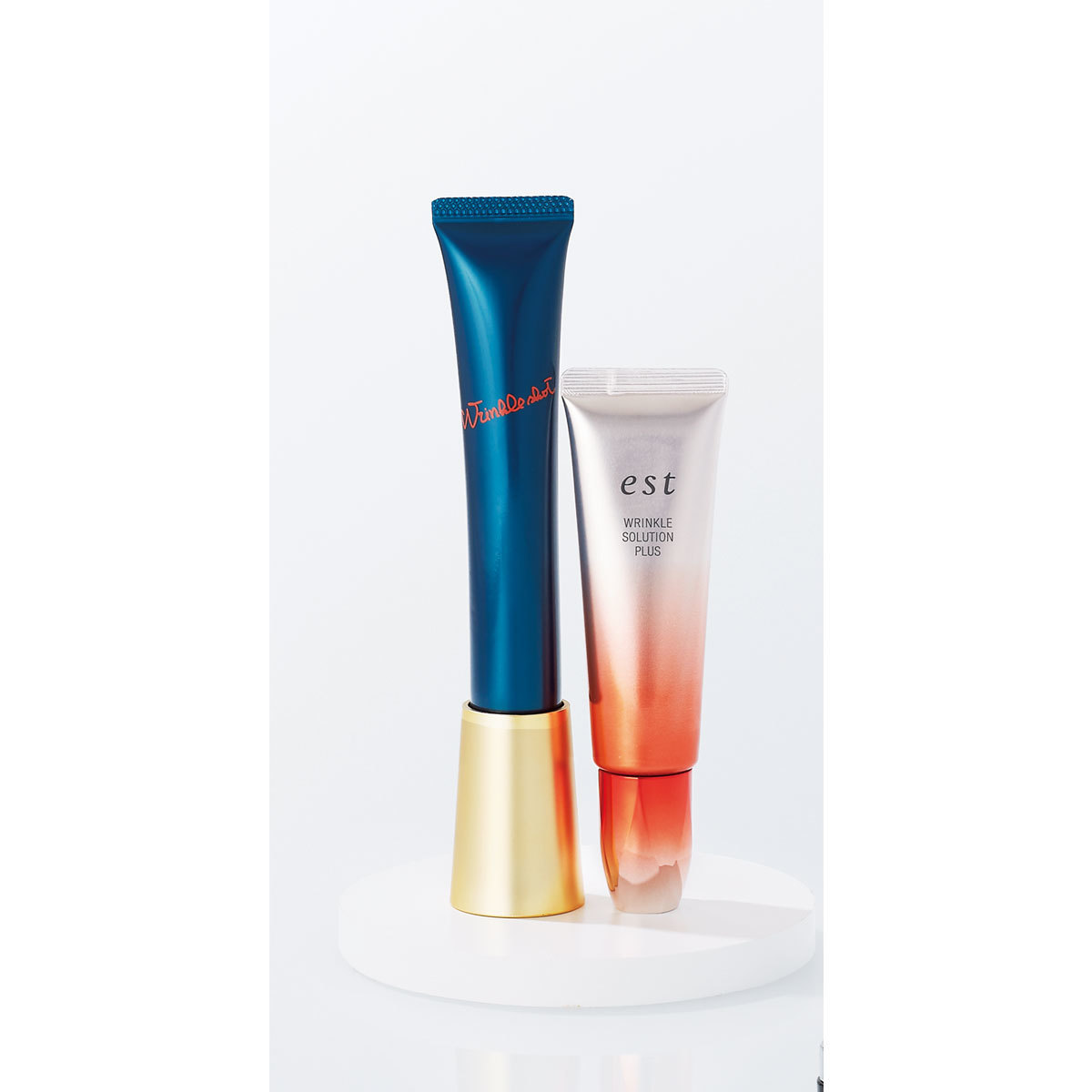 リンクル ソリューション プラス(医薬部外品)20g¥10,000/エスト、リンクルショット メディカル セラム(医薬部外品)20g¥13,500/ポーラ