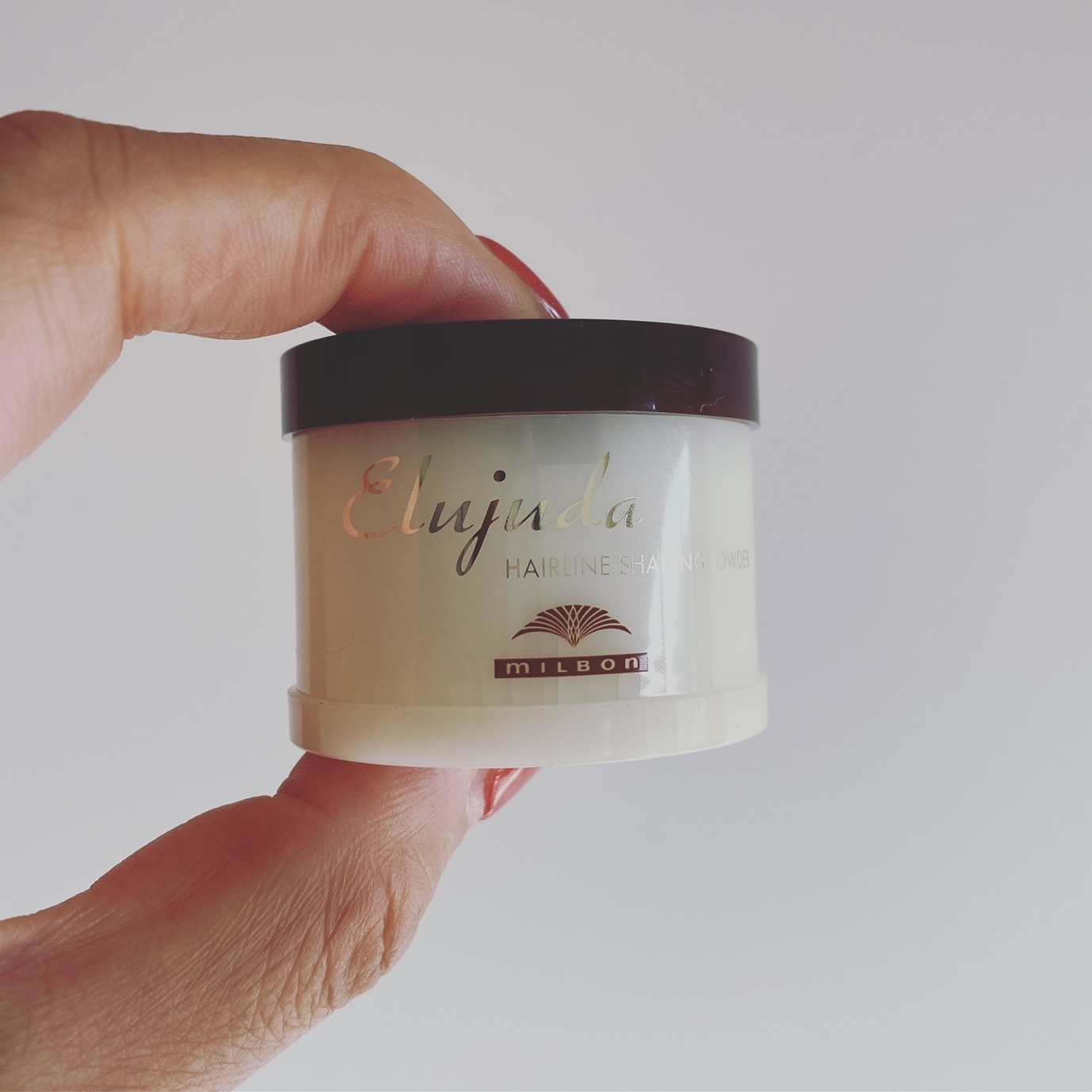 ミルボンの「エルジューダ ヘアライン シェーディング パウダー(フェイスカラー)」