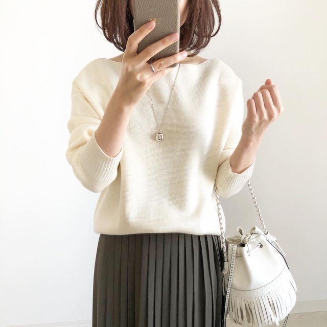 UNIQLO シフォンロングプリーツスカート OLIVE