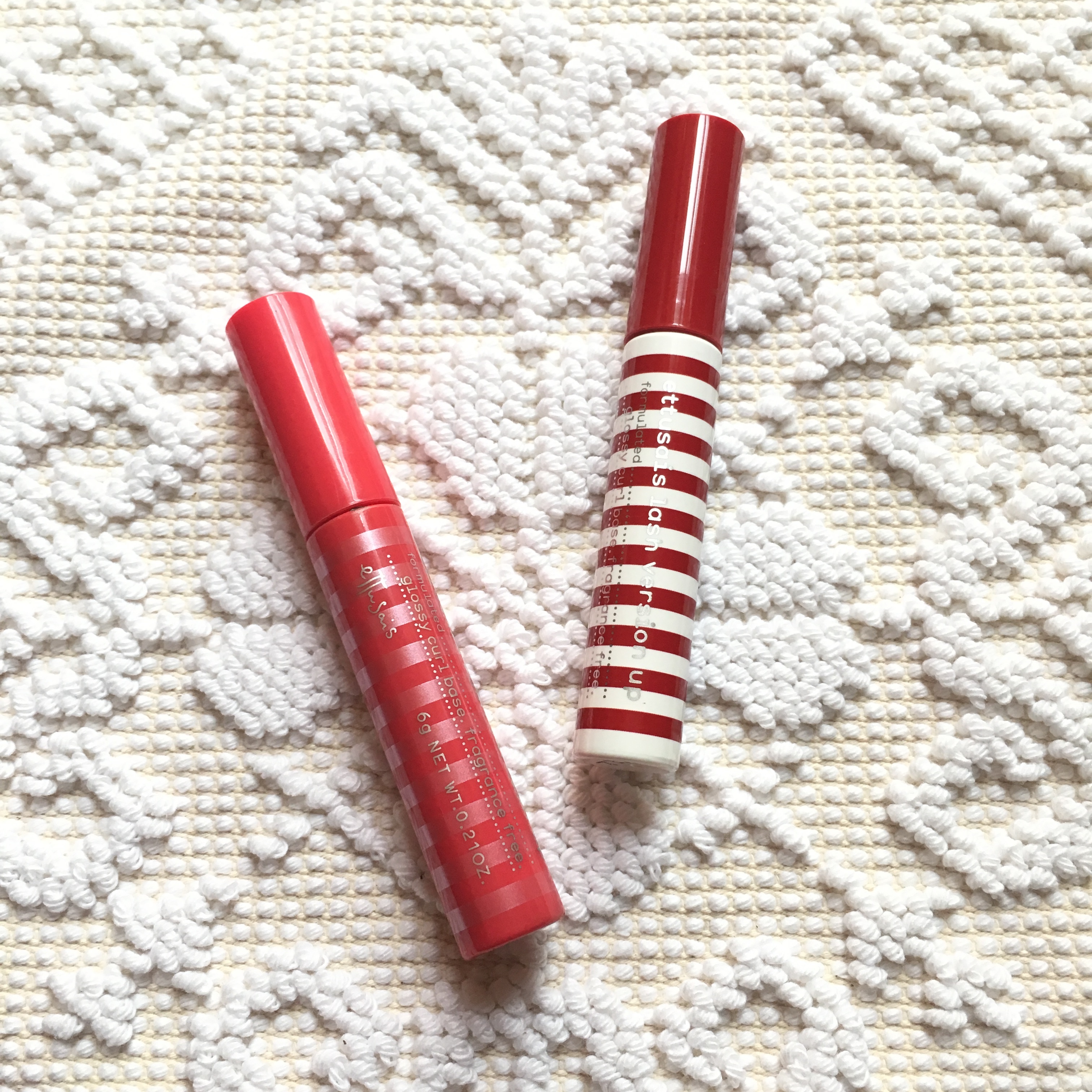 エテュセの赤いマスカラ下地 Non No Web ファッション 美容 モデル情報を毎日お届け