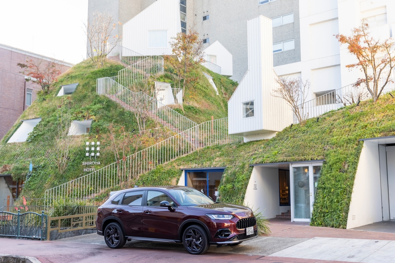 ドライブを通じて磨く感性【Honda ZR-V e:HEV × ライフスタイルプロデューサー・村上 萌さん】_1_4