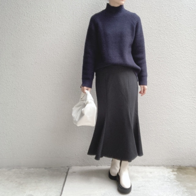 【ジーユー編】何枚あっても使える黒スカート_1_5