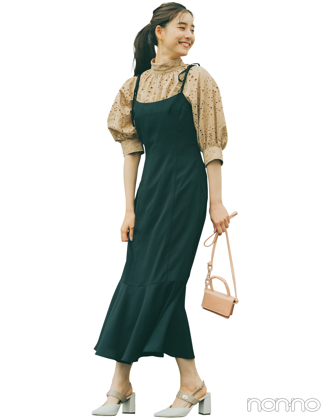 『新木優子』の『キャミワンピ』モデルカット7−2