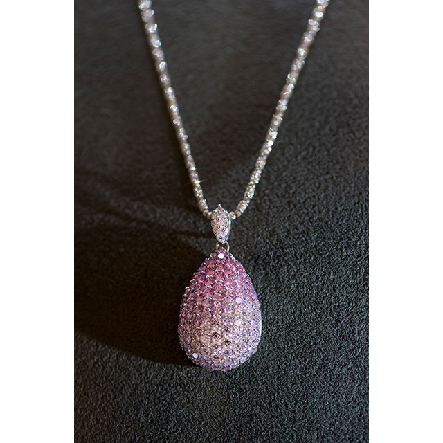 日本橋三越本店の宝石サロンが ジュエリーギャラリー としてリニューアルオープン Web Eclat 50代女性のためのファッション ビューティ ライフスタイル最新情報