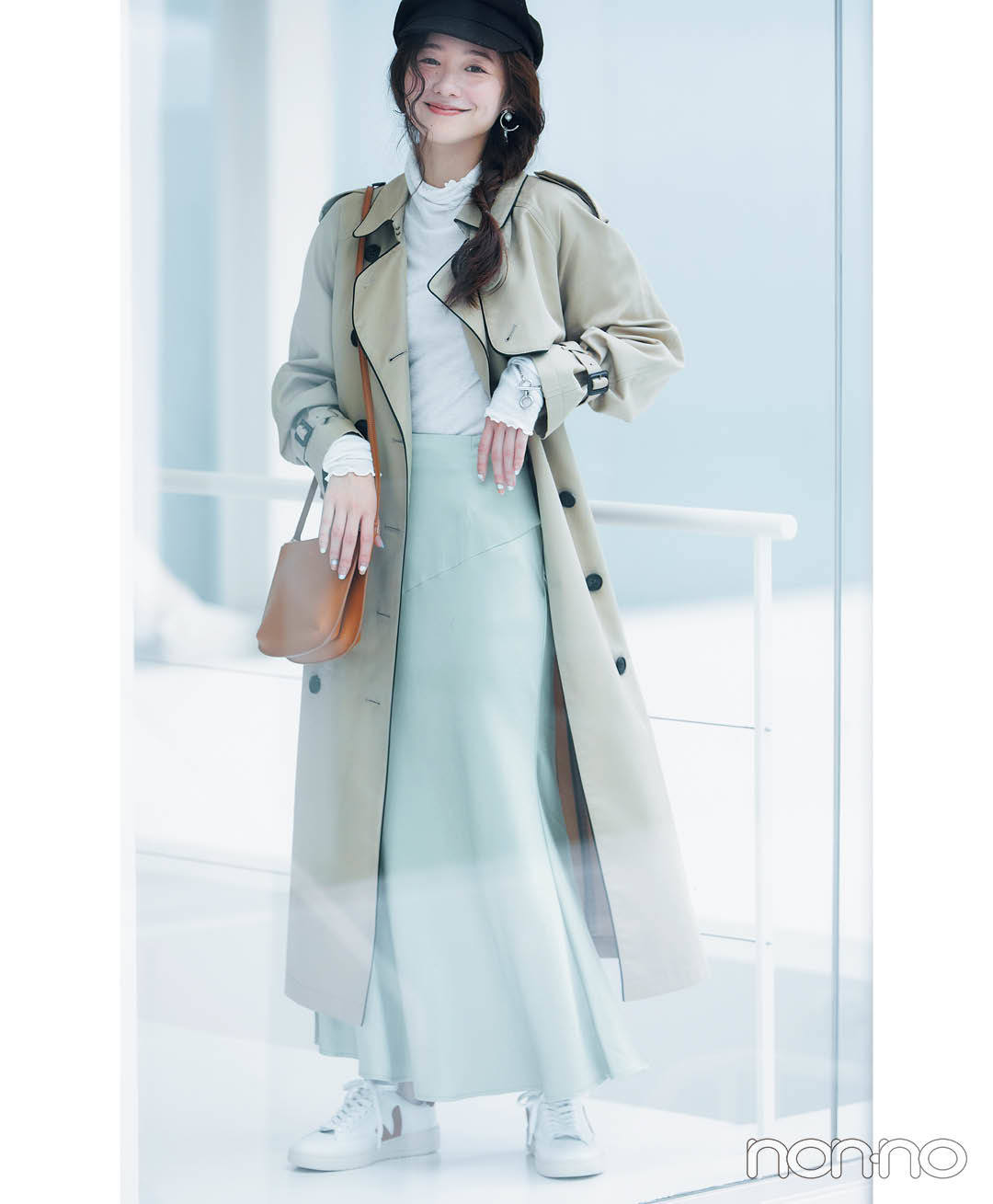 西野七瀬&堀田真由が挑戦!サテンやベロアはボトムスが鉄則♡【冬の透明感ガール⑥】_1_4