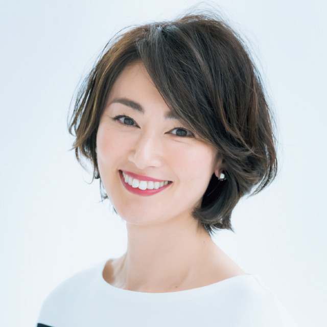 人気上昇中 女性らしい ミディアムヘア ロングヘア 50代髪型人気ランキングtop10 Web Eclat 50代女性 のためのファッション ビューティ ライフスタイル最新情報