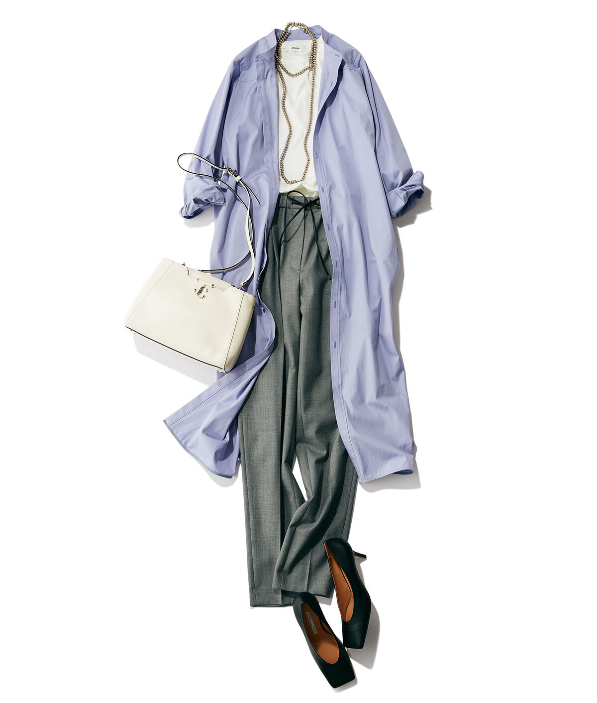 シャツ¥29,700/ティッカ カットソー¥8,800・パンツ¥42,900/エブールギンザシックス(ebure) ネックレス¥275,000/ロンハーマン(タナーズ インディアン アーツ) バッグ¥240,900/ジミー チュウ 靴¥52,800/アマン(ペリーコ)