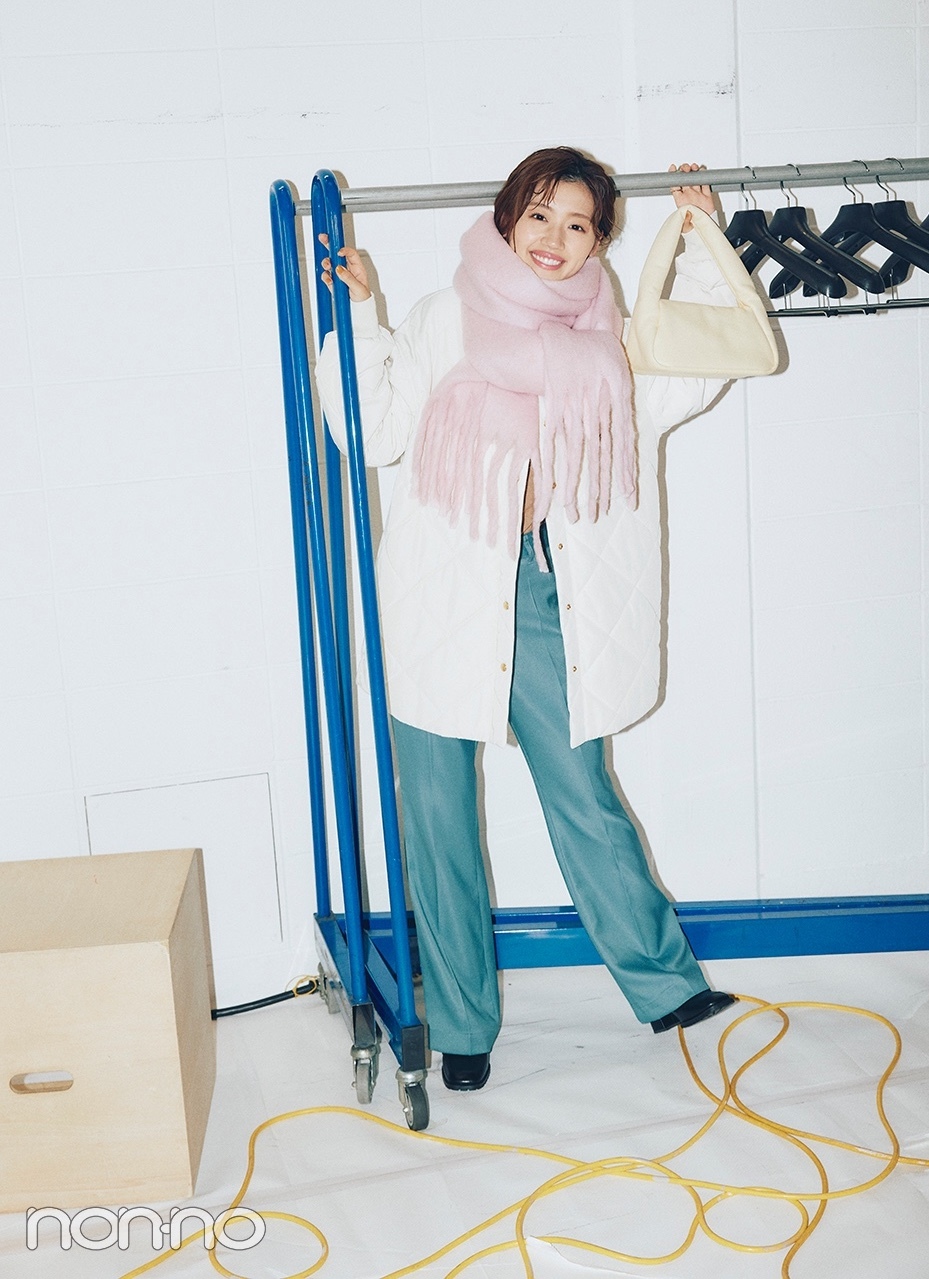 All 以下 佐々木美玲と一緒に最旬トレンドマフラーをチェック Non No Web ファッション 美容 モデル情報を毎日お届け