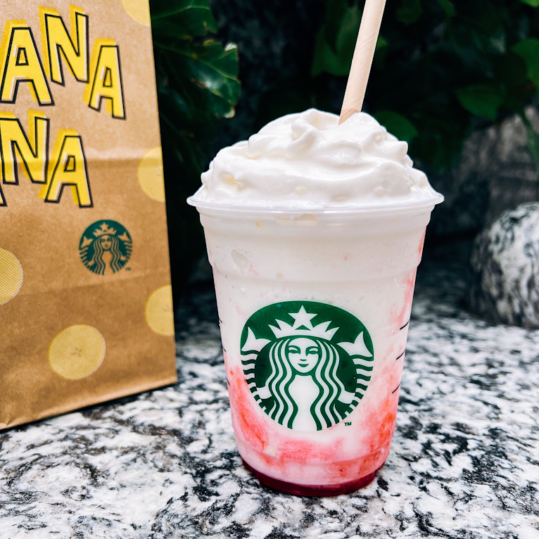 【スタバ新作】今なら先行販売中! 『スターバックス ストロベリー フラペチーノ®』を飲んでみた!