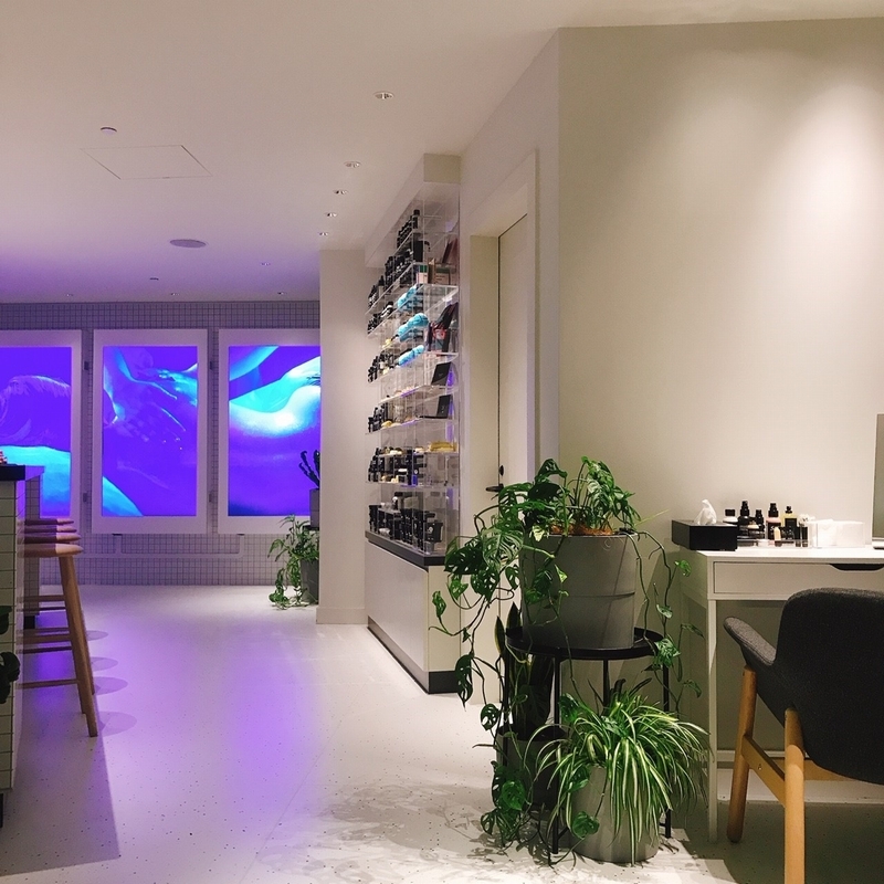 LUSH SPAの内観