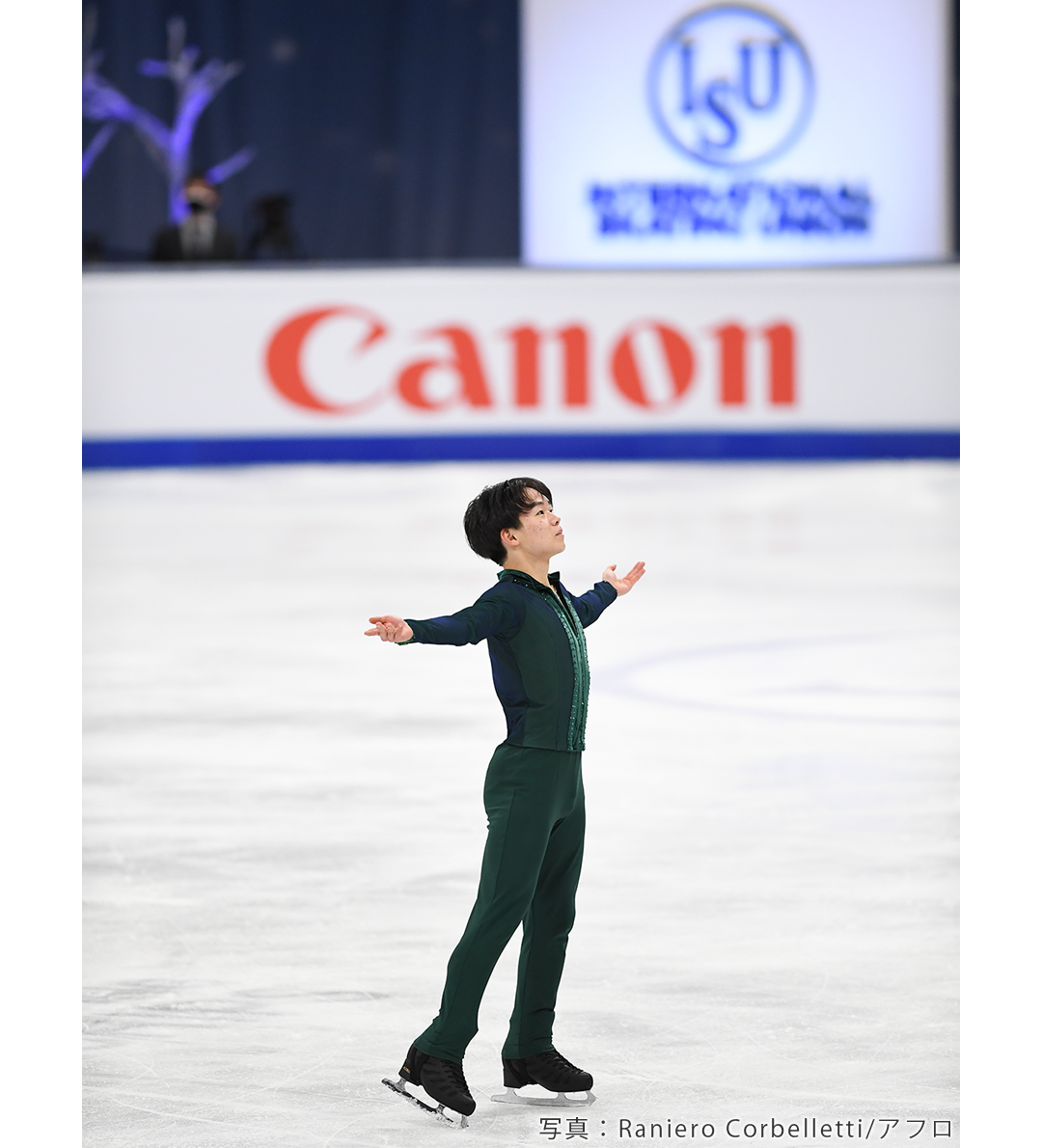 2020年世界選手権に出場し、銀メダルを獲得したフィギュアスケートの鍵山優真選手