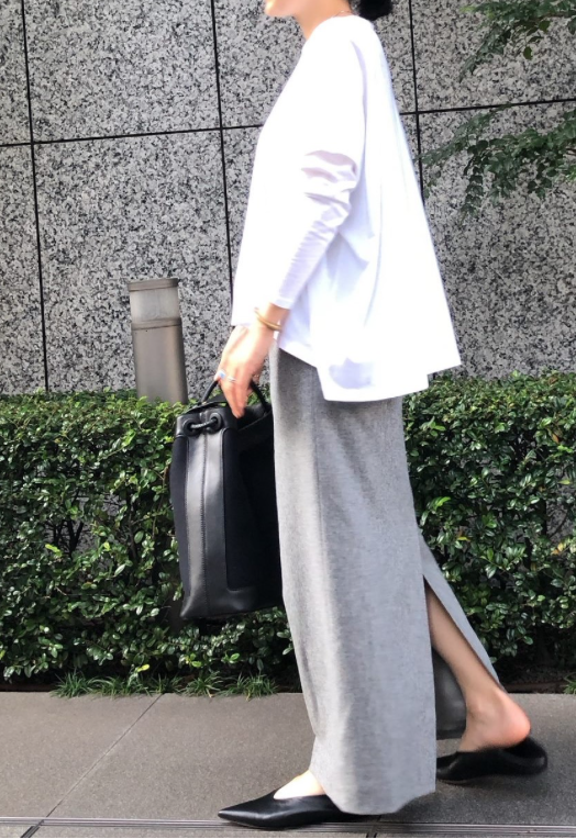 リアルな着こなしを参考に!徳原文子×éclat「ストレートスカート」をバイヤーTが着てみました_1_3