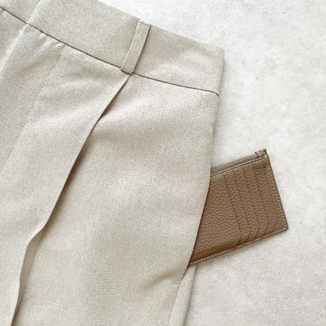 GU ピンタック バミューダパンツ BEIGE(ベージュ)