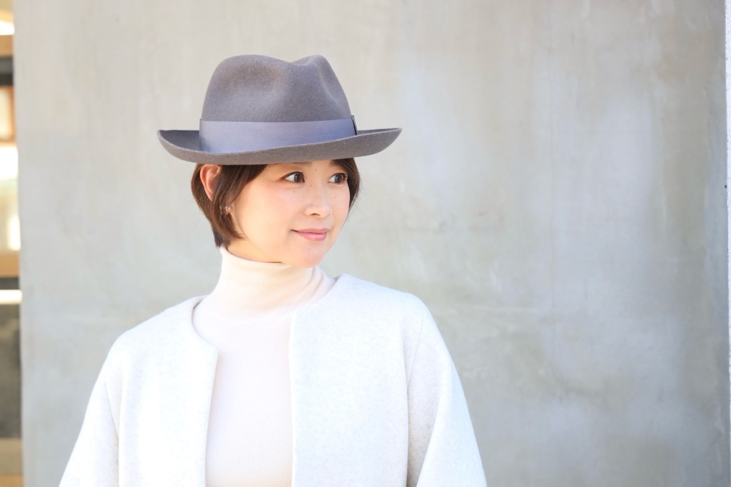 淡色エクリュカラーの高見えZARA&GUコーデ_1_8