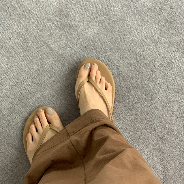 夏はネイルがおしゃれのカギ!40代のための上品ネイル&セルフケア術まとめ【アラフォーの夏ネイル】_1_19