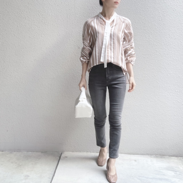 COOMBのシースルーストライプシャツ