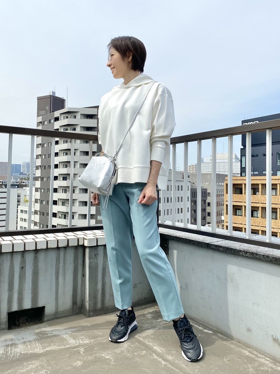 これは使える Zaraのくすみカラーパンツ 華組 細谷奈弓のブログ 華組ブログ Web Eclat