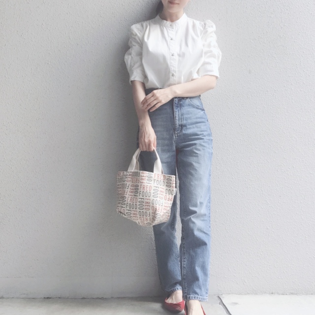 Stayhome におすすめ Guの旬デニムで簡単おうちコーデ ファッション誌marisol マリソル Online 40代をもっとキレイに 女っぷり上々