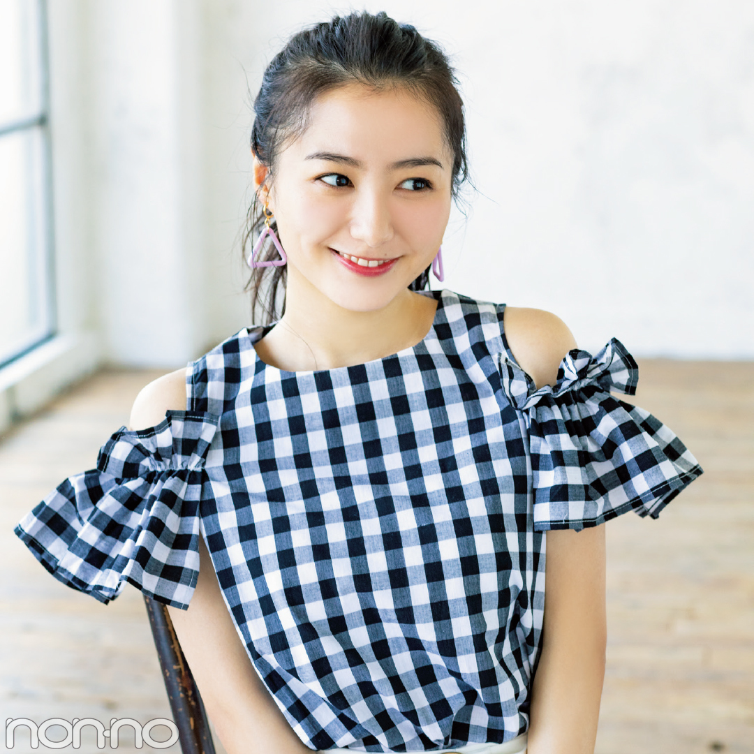 肩あきトップス の記事一覧 Non No Web ファッション 美容 モデル情報を毎日お届け