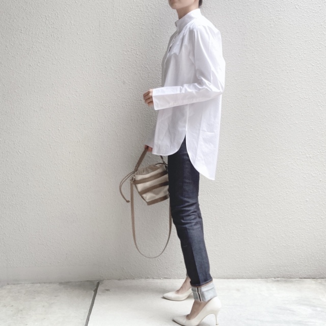 セルビッジストレートジーンズ(Navy サイズ22 ・5990円)