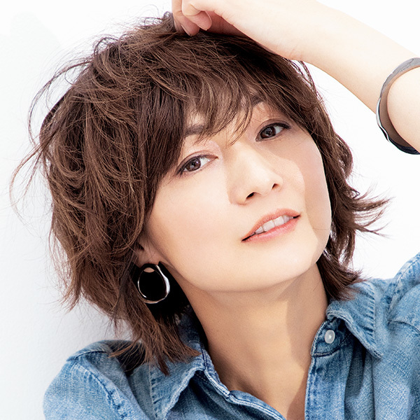 富岡佳子ヘアはラフさと華やかさを与える万能ショートヘア Happy Plus ハピプラ