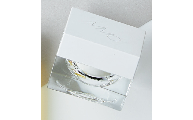 MiMCのエッセンスハーブバームクリーム