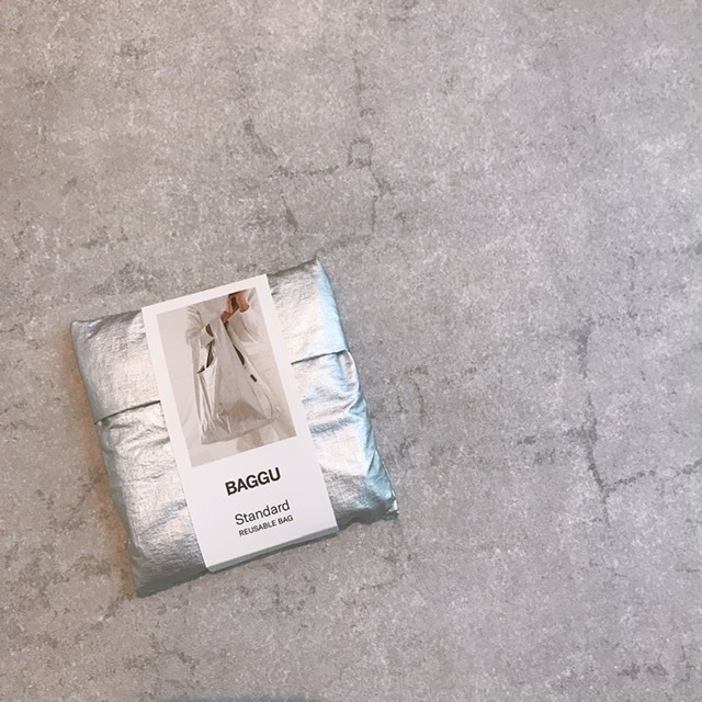 BAGGU メタリックシルバー 折りたたみ ポケッタブル エコバッグ レジ袋