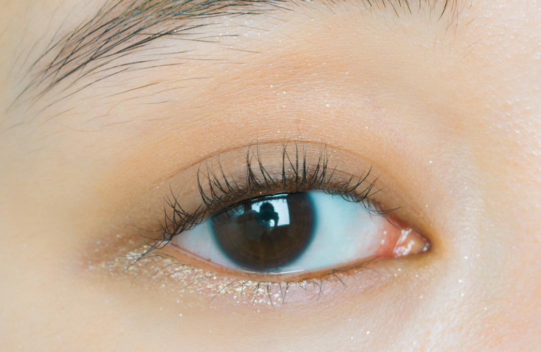 キラキラアイシャドウは 入れる場所で印象激変 涙袋 目頭 目尻 ５つのテクを伝授 Non No Web ファッション 美容 モデル情報を毎日お届け