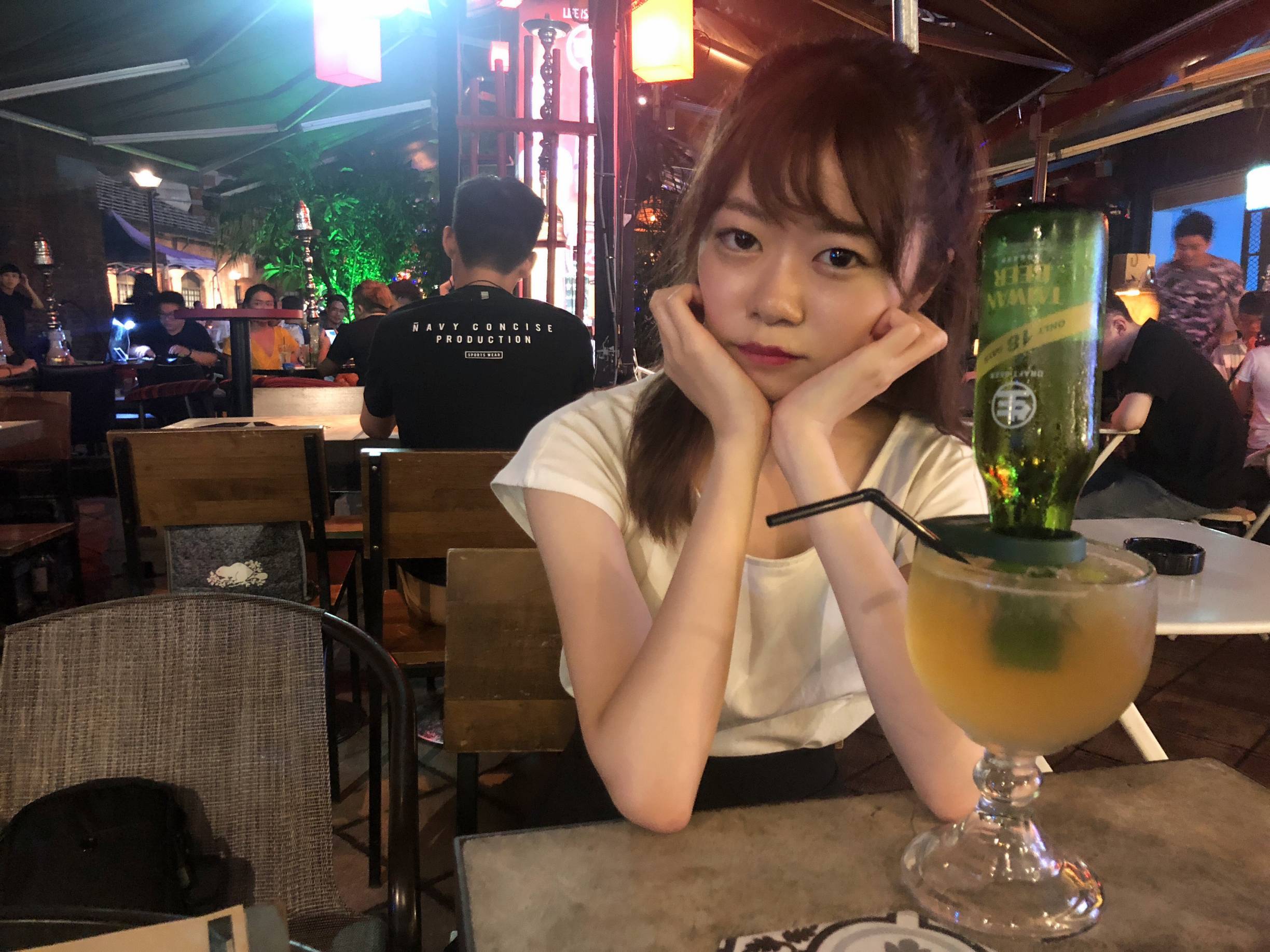 お酒の中に台湾ビールが!インパクト大!@西門町
