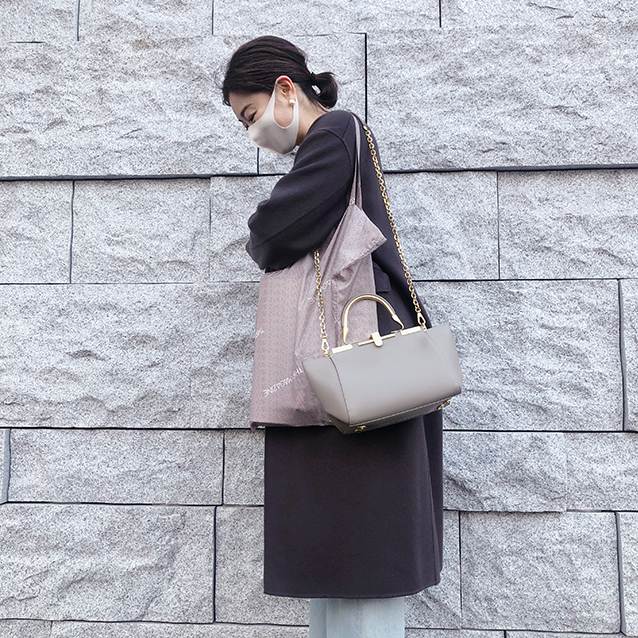 三尋木奈保さんとサードマガジンエコバッグ