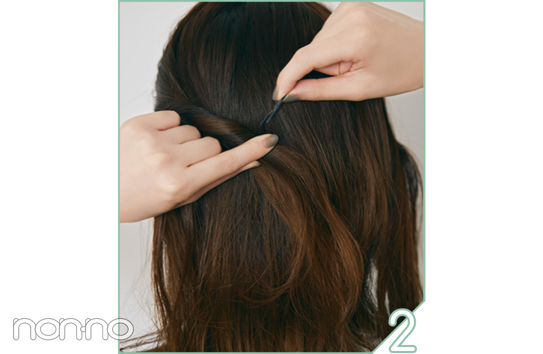 西野七瀬のトップス×盛れるヘアアレカット3-4