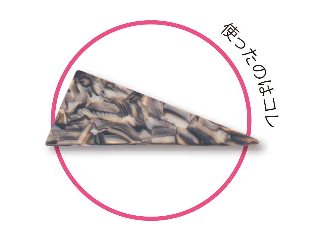 三角バレッタの今っぽい使い方★一つ結びにあわせて可愛く&ラフに!_1_4